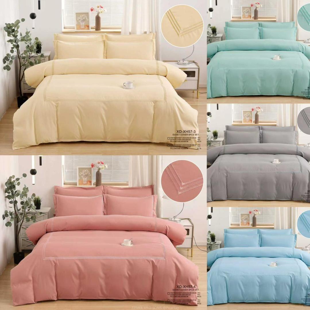 EMBROIDERED DUVET COVER