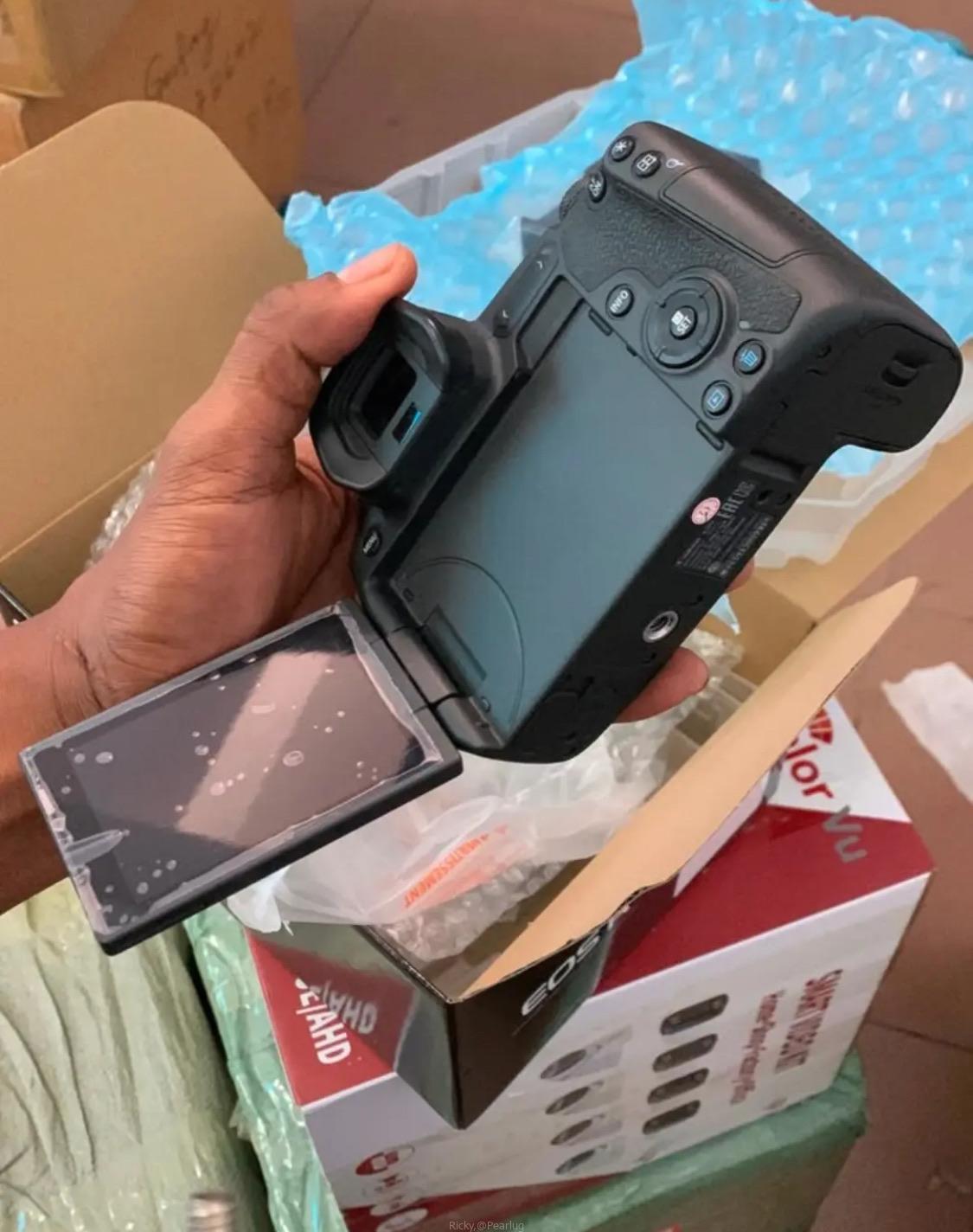 Canon R body Only