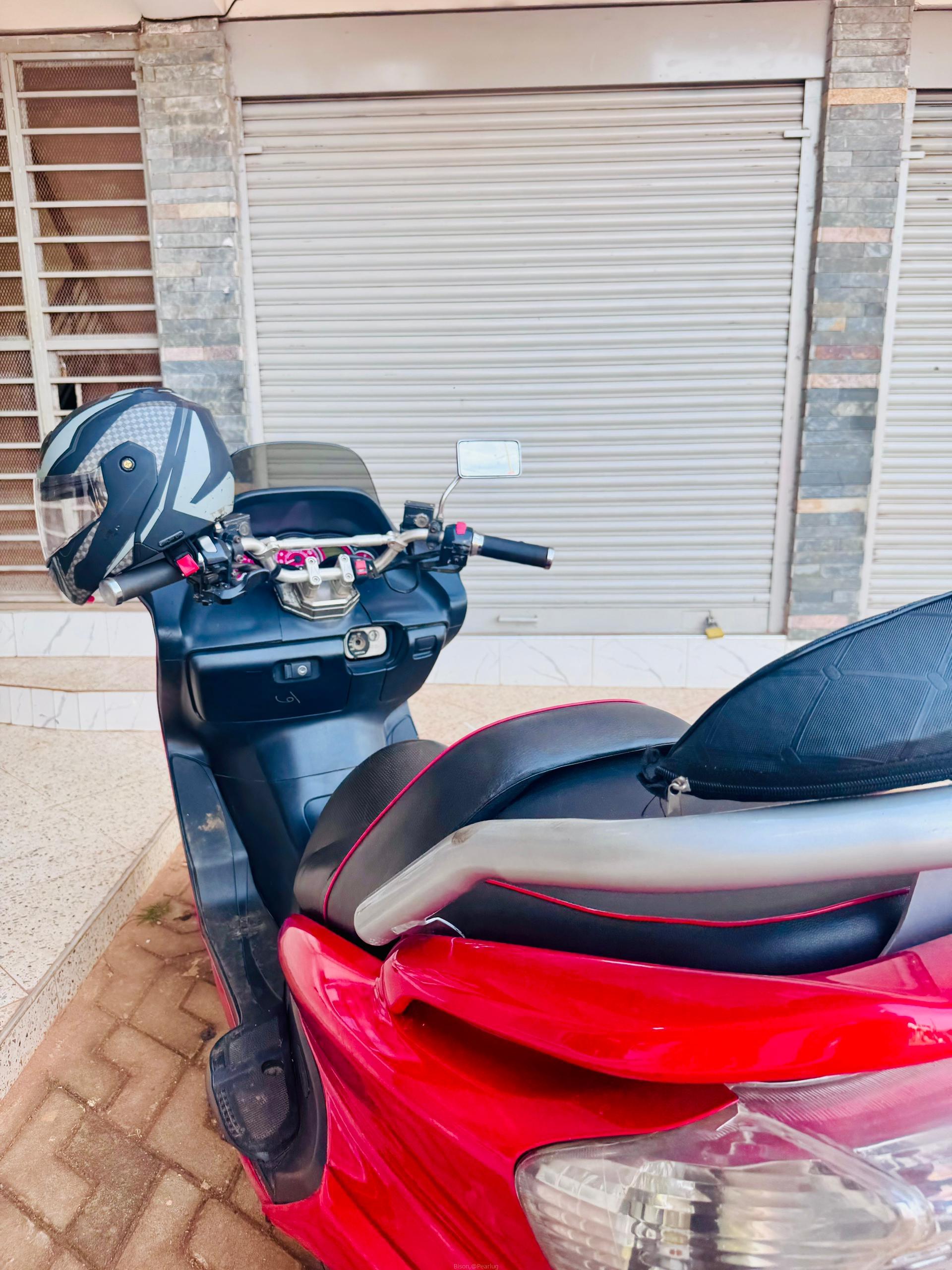 YAMAHA MAJESTY 250cc
