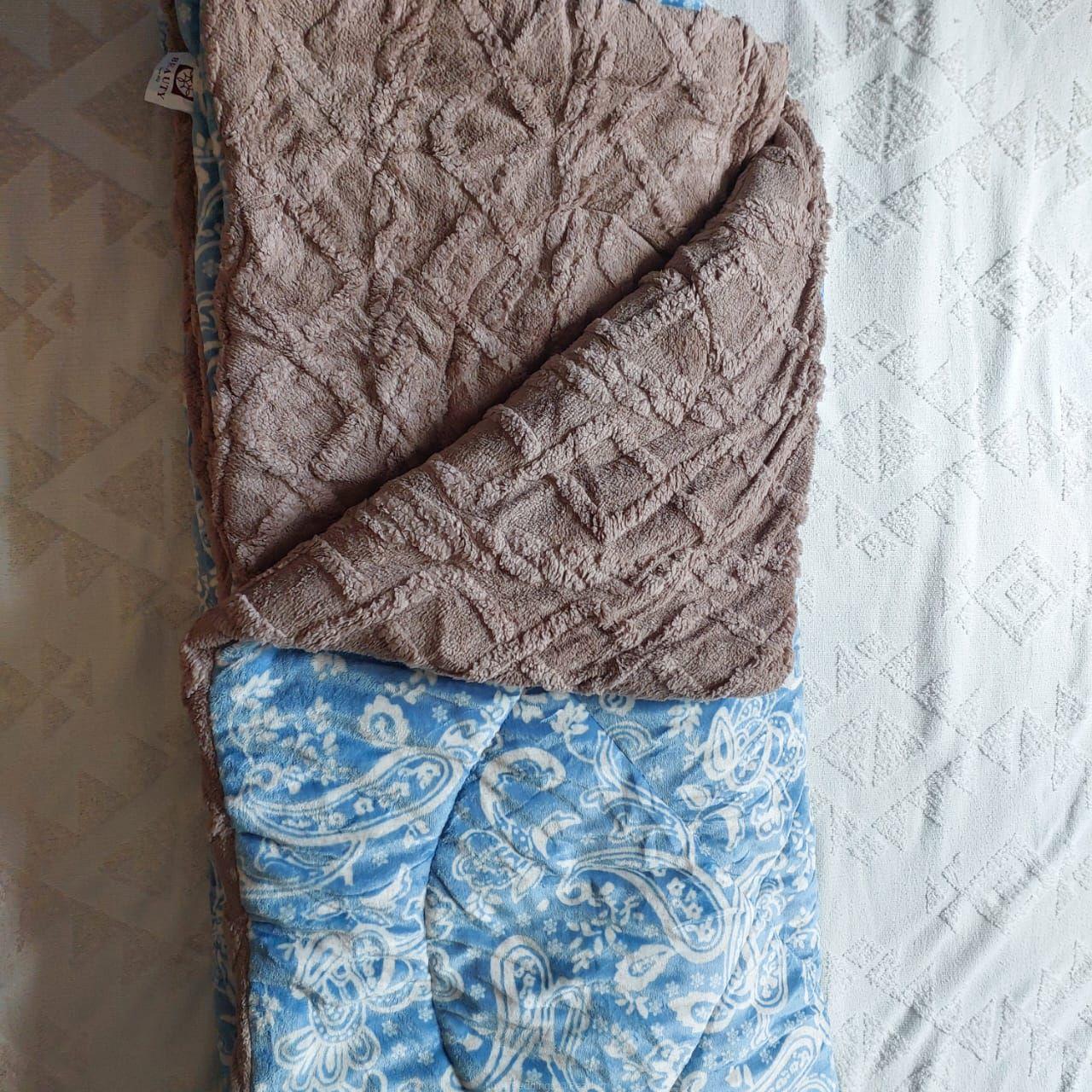 6×6 single Sherpa duvets