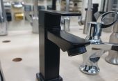 Black single lever basin tap