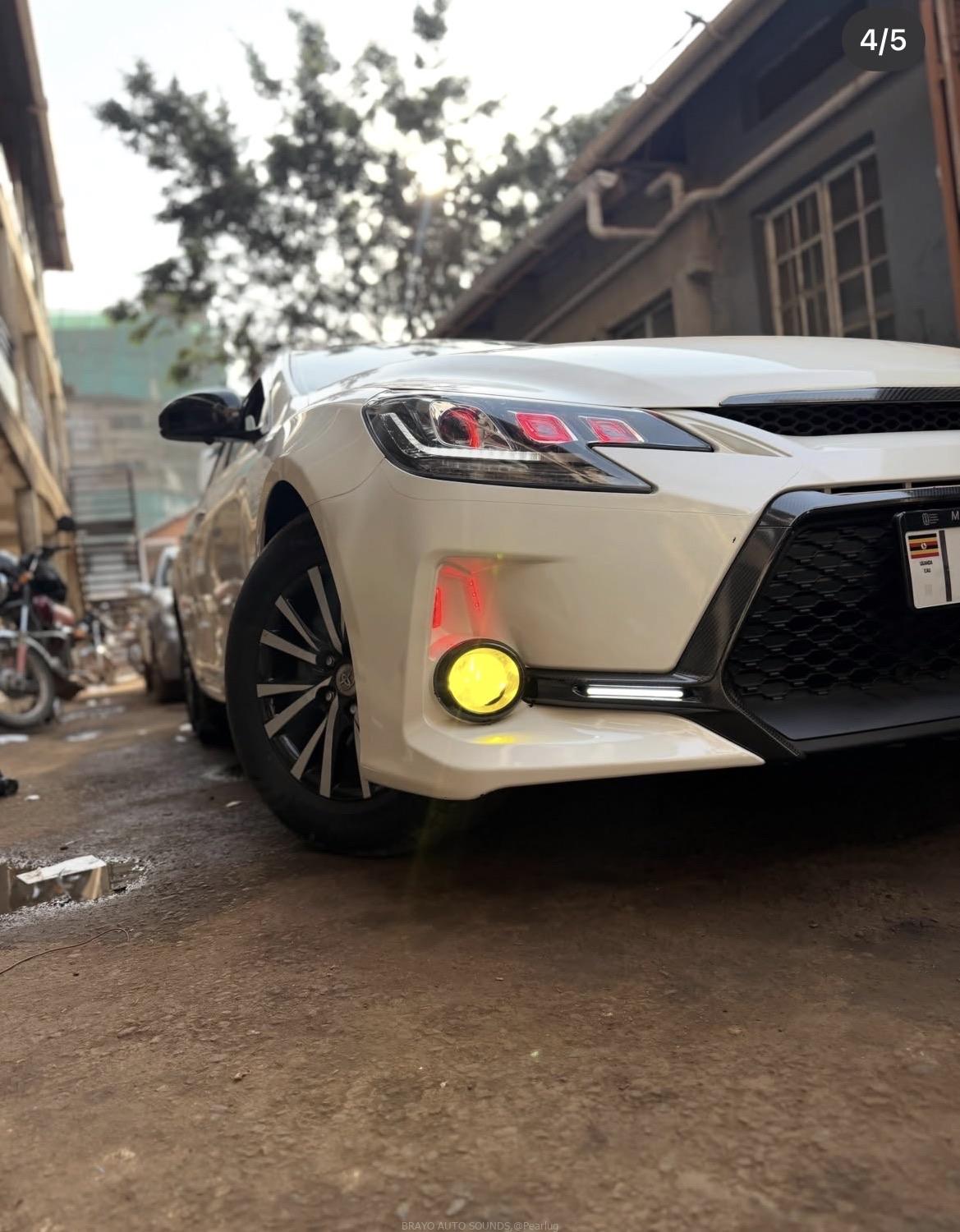 Toyota Mark X 2010 headlights aftermarket lights