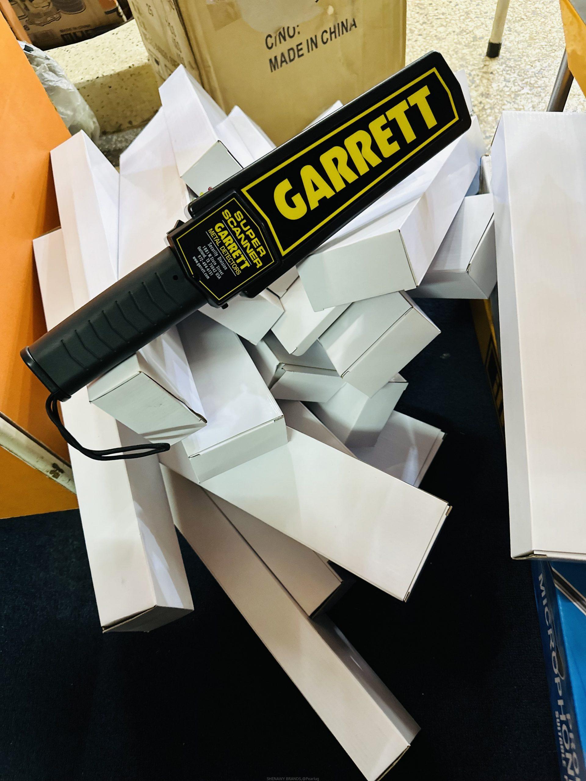 Garret hand held security metal detector