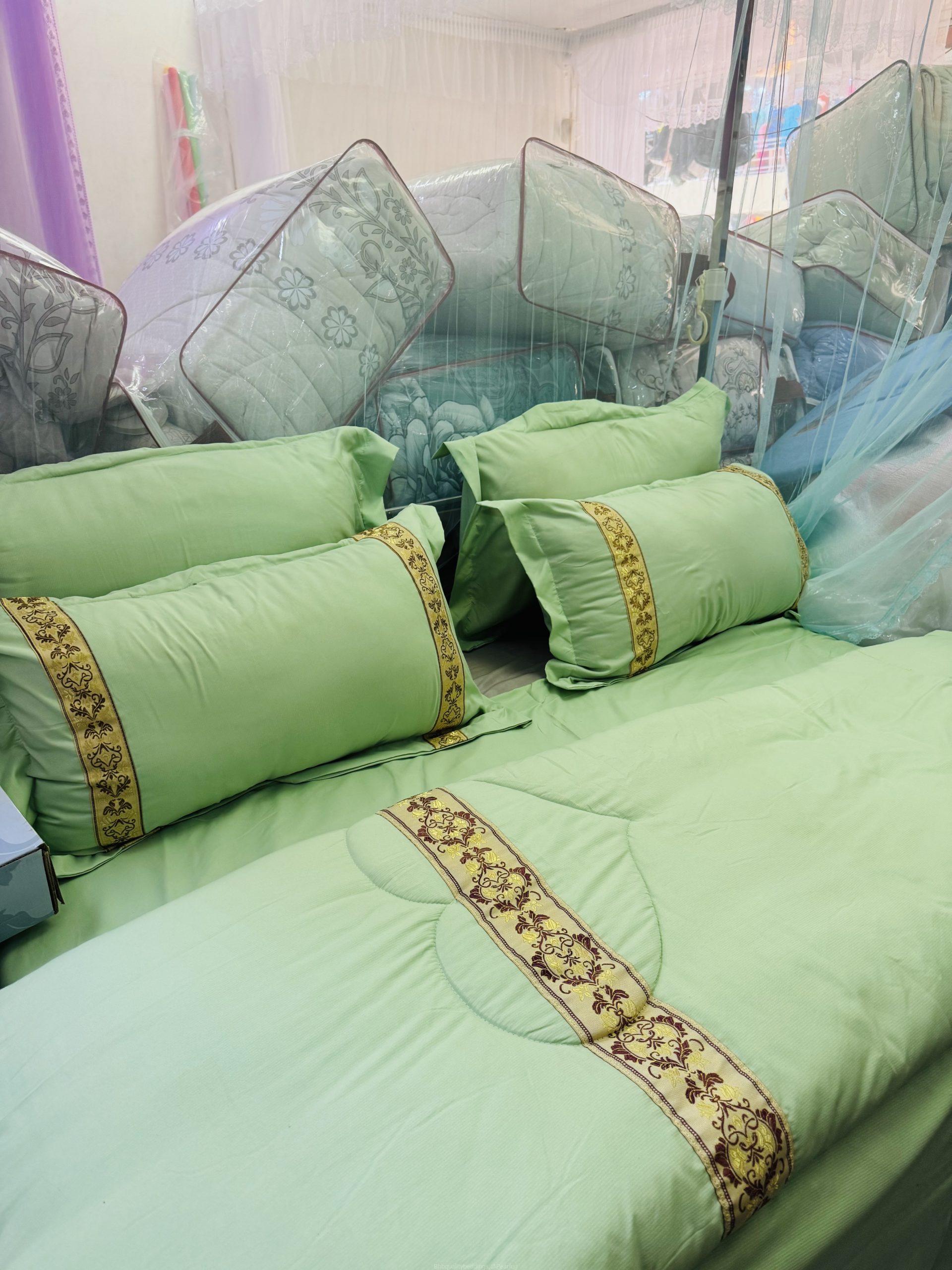 6*6, 6PCS PLAIN DUVETS