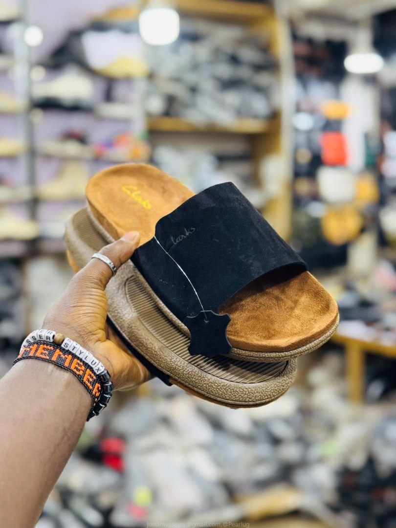 Shoe