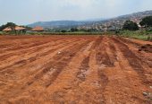 Plots on entebbe road near st Mary’s stadium 50/100 goes fir 100m private mailo