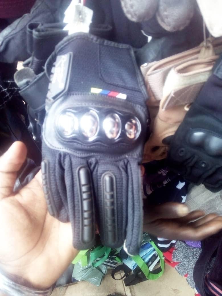 Gym and bike gloves