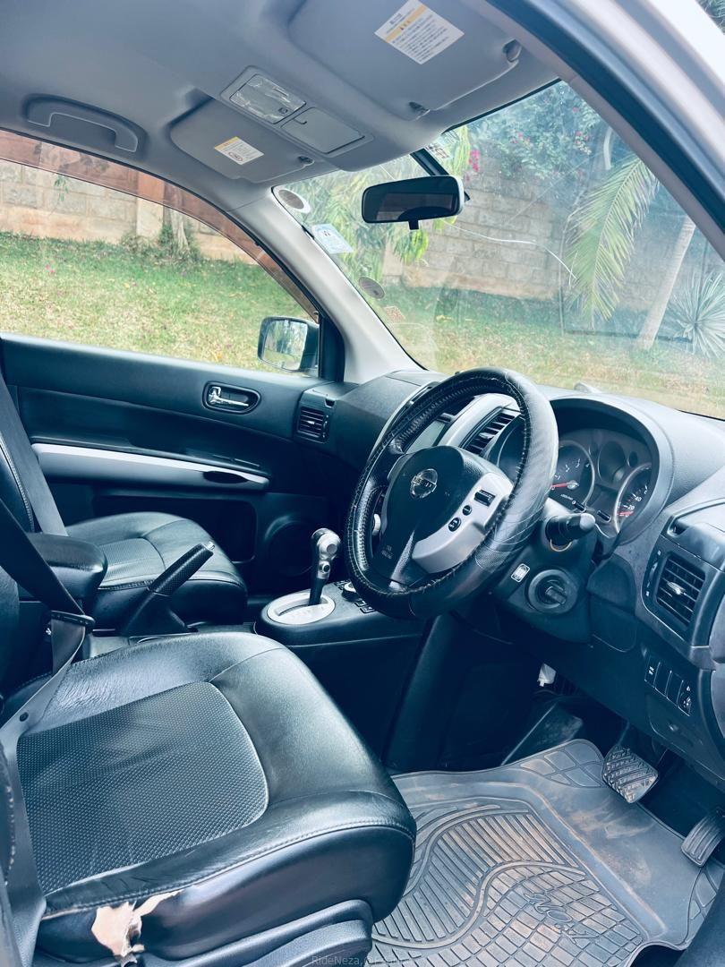 Nissan x trail @ 24m call 0704502028