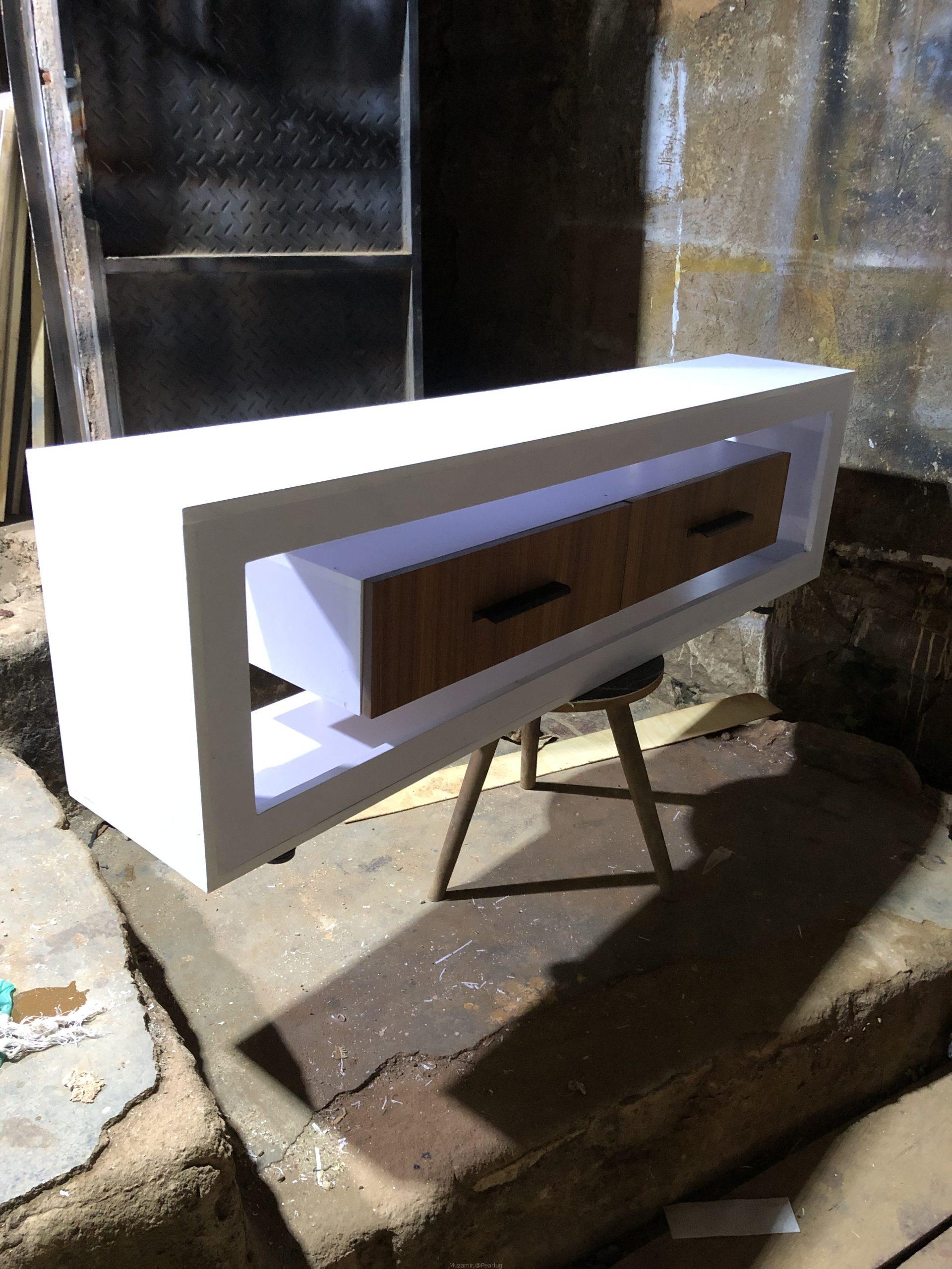 Tv stand