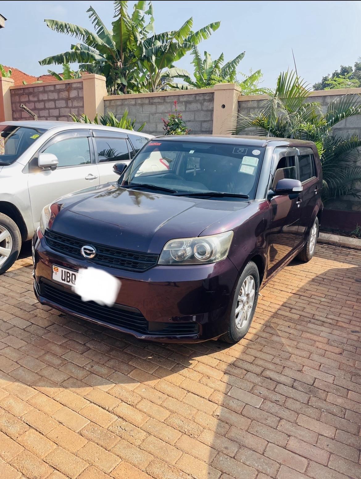 Toyota Rumion Model 2010