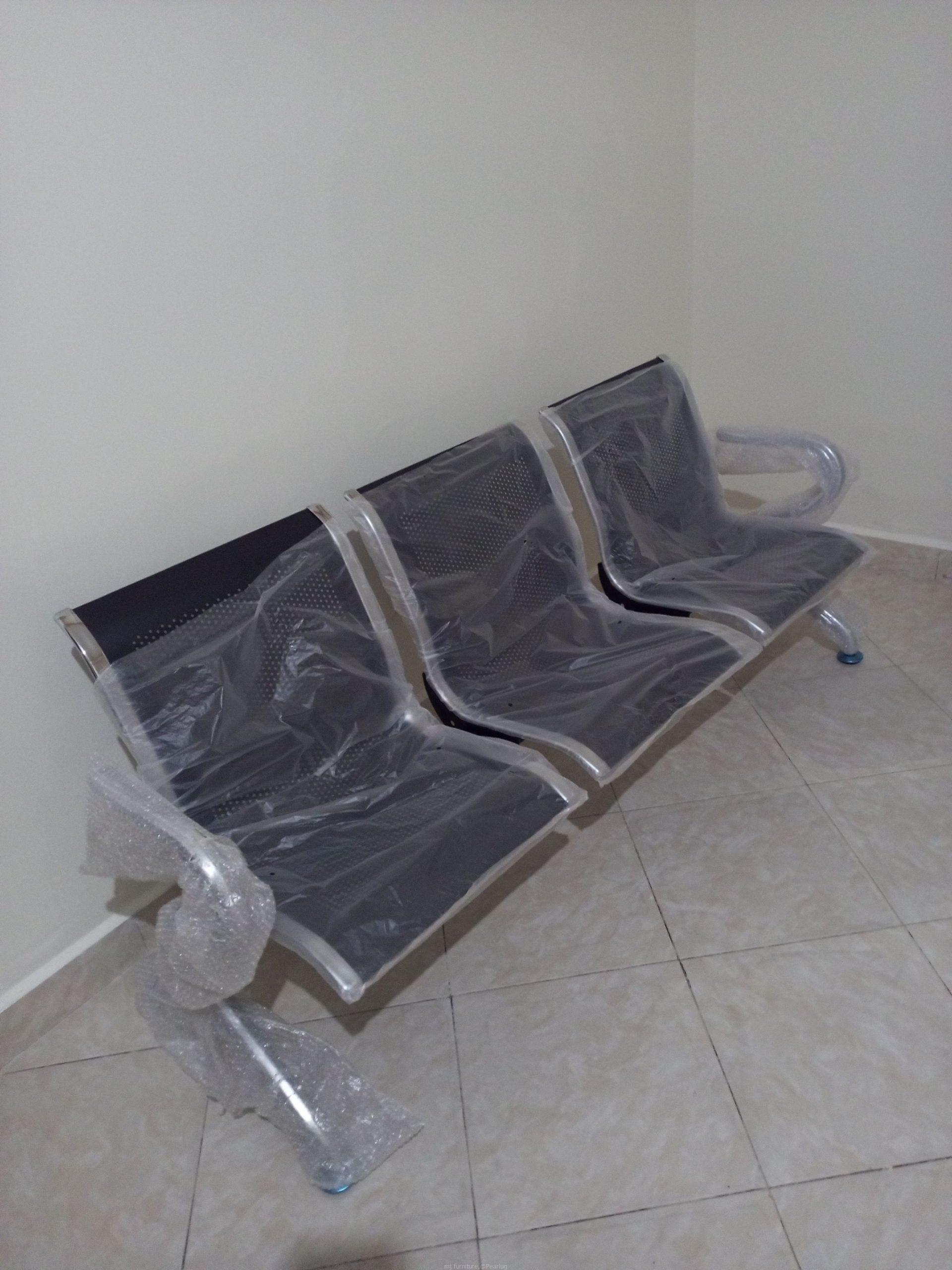 Metallic waiting chair