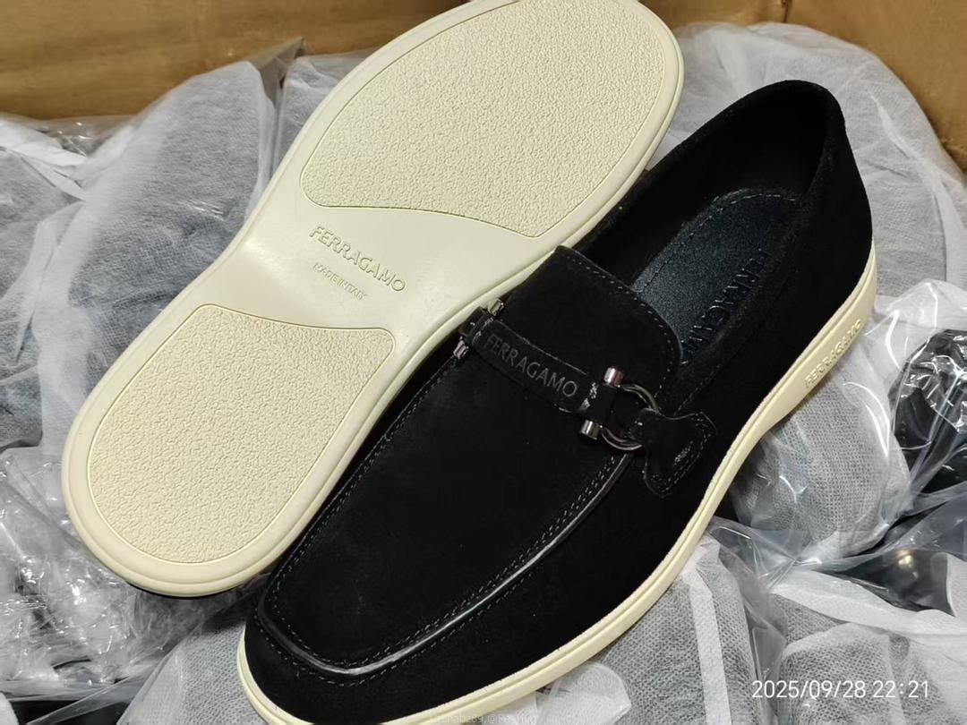 Ferragamo suede Classic premium authentic Men’s moccasins