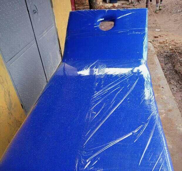 Massage bed