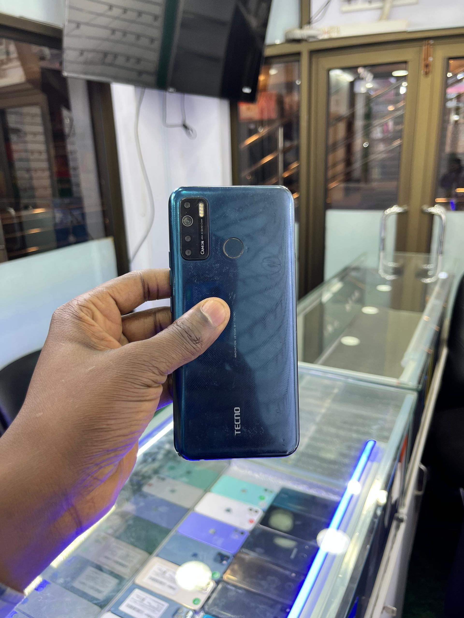 Tecno camon 15