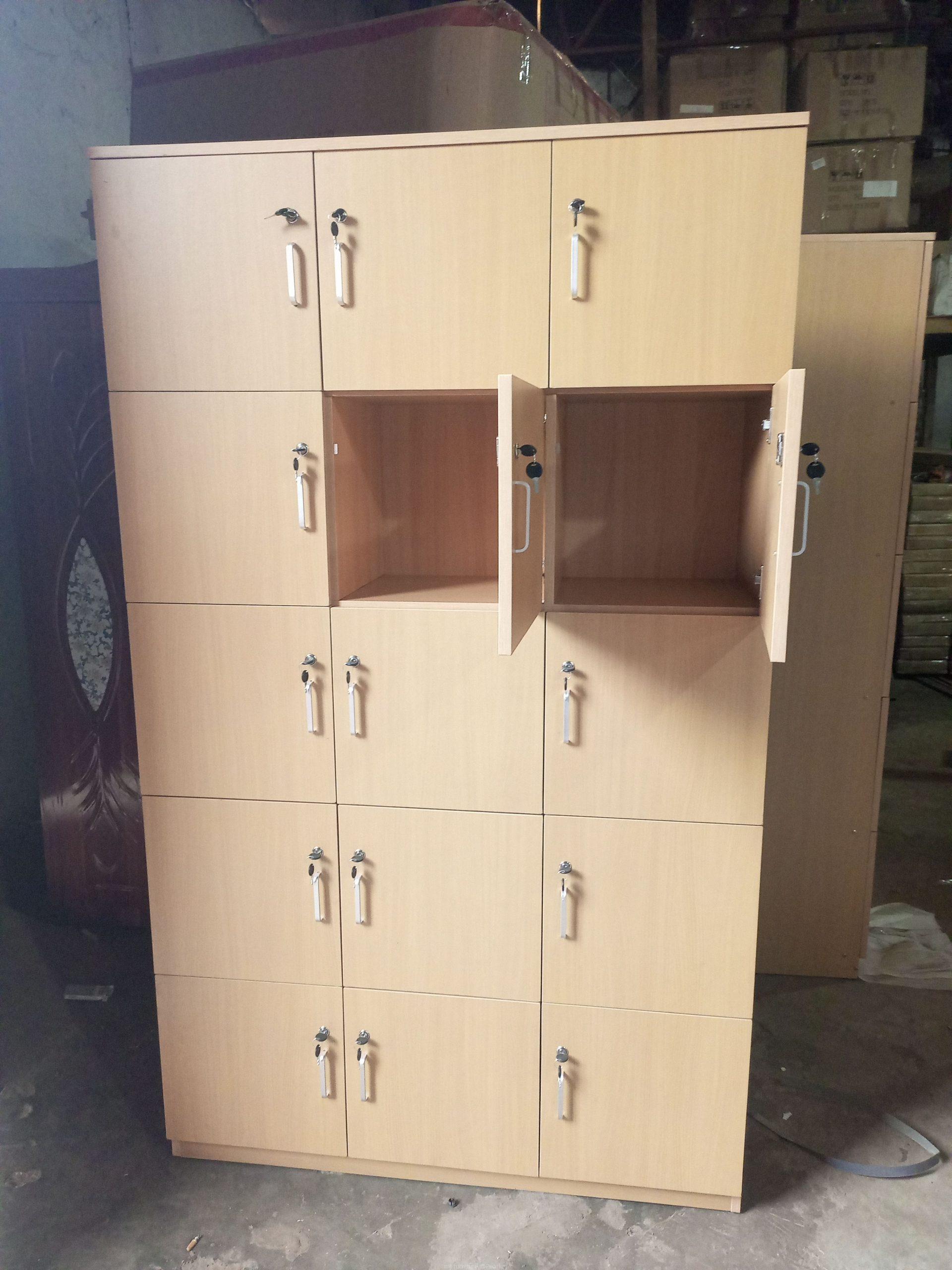 Metallic Locker cabinet