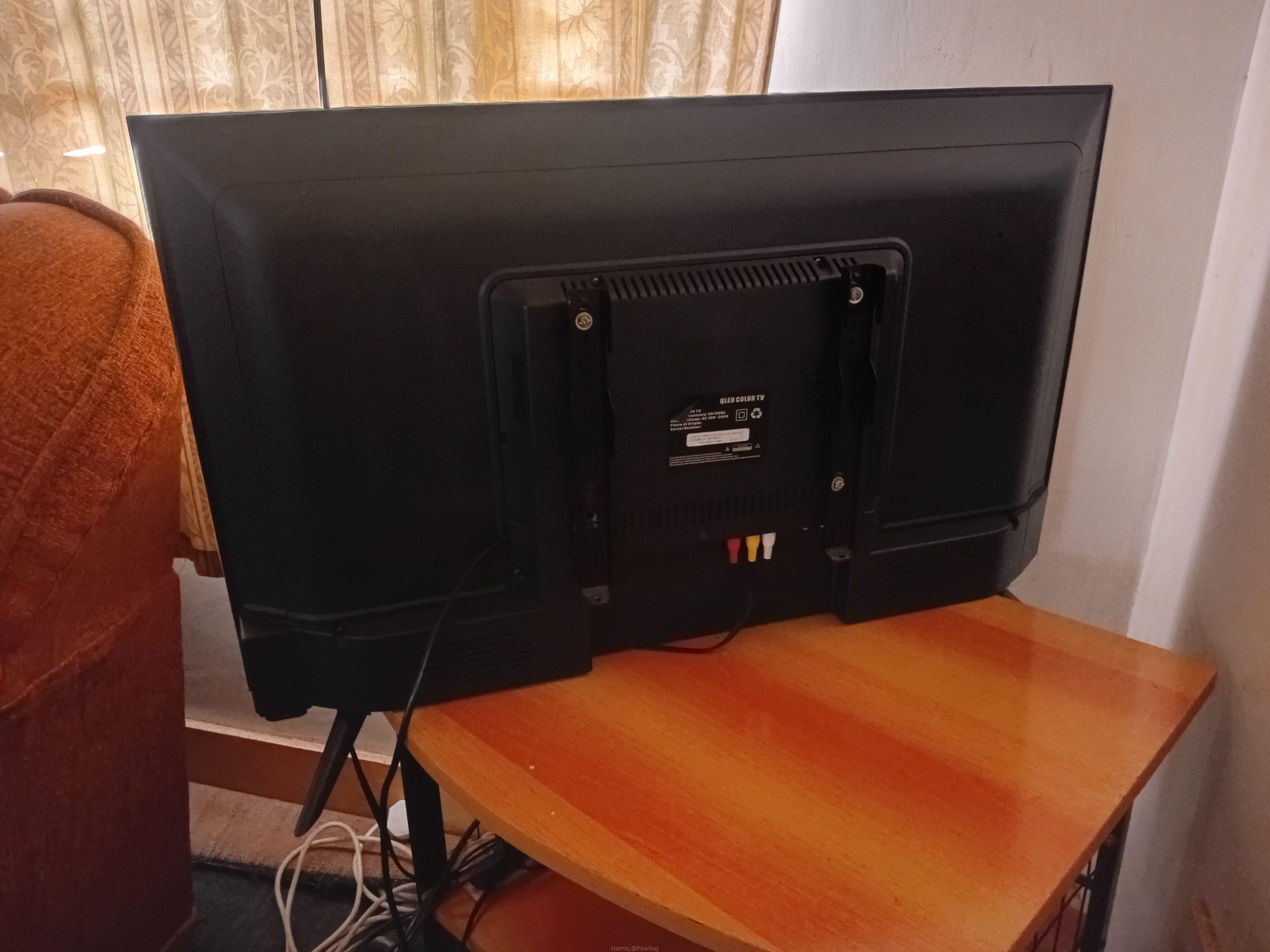 32 inch TV