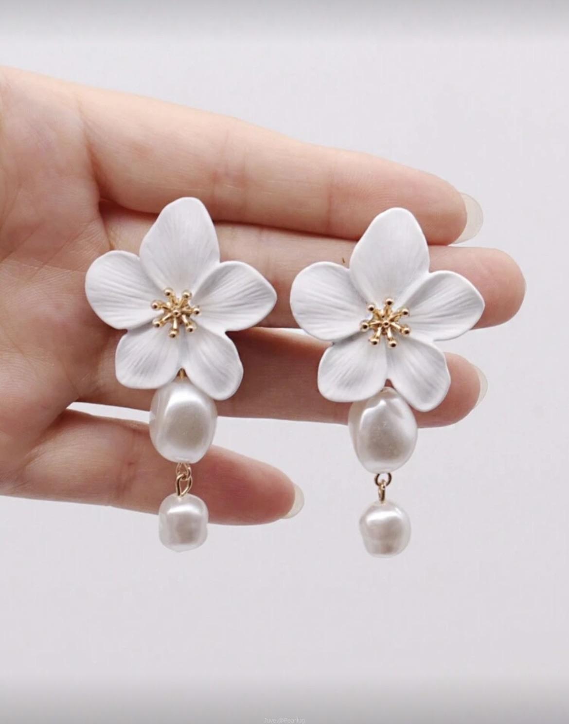 Danglers