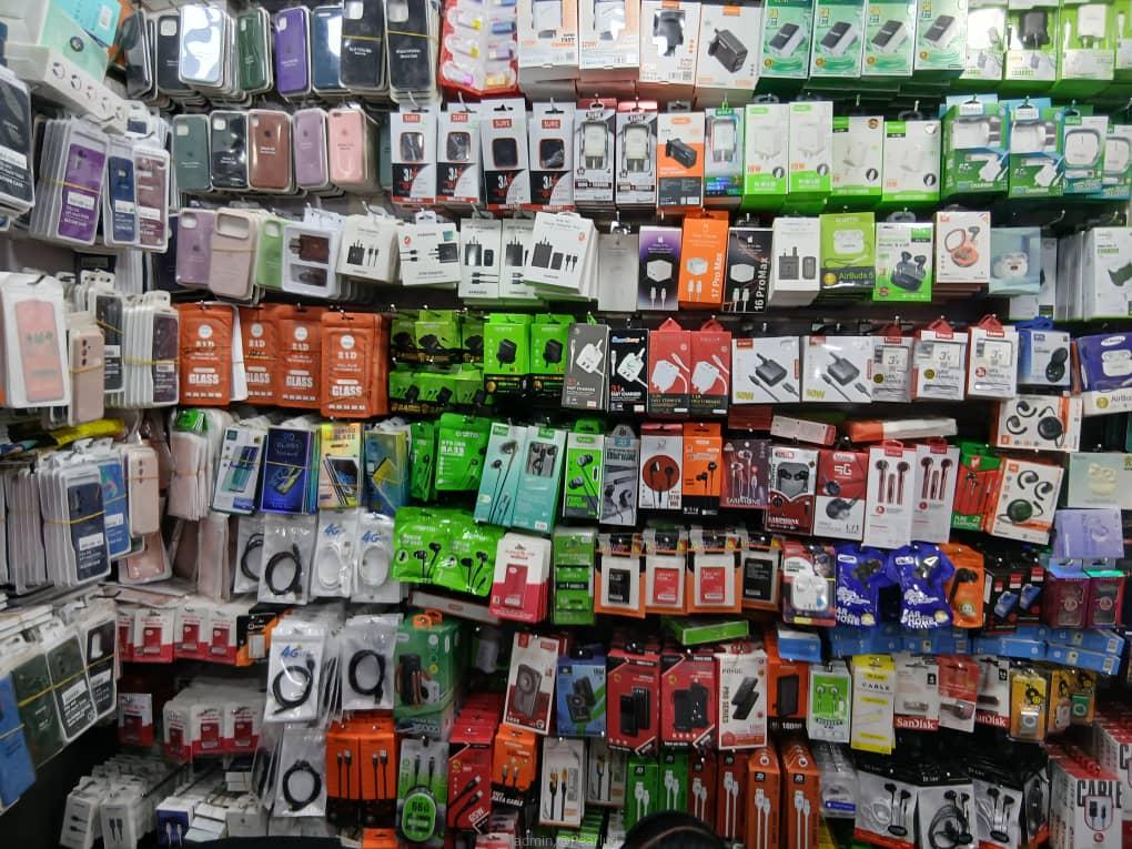 All electronics and phone accessories