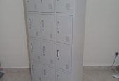 Metallic locker cabinet