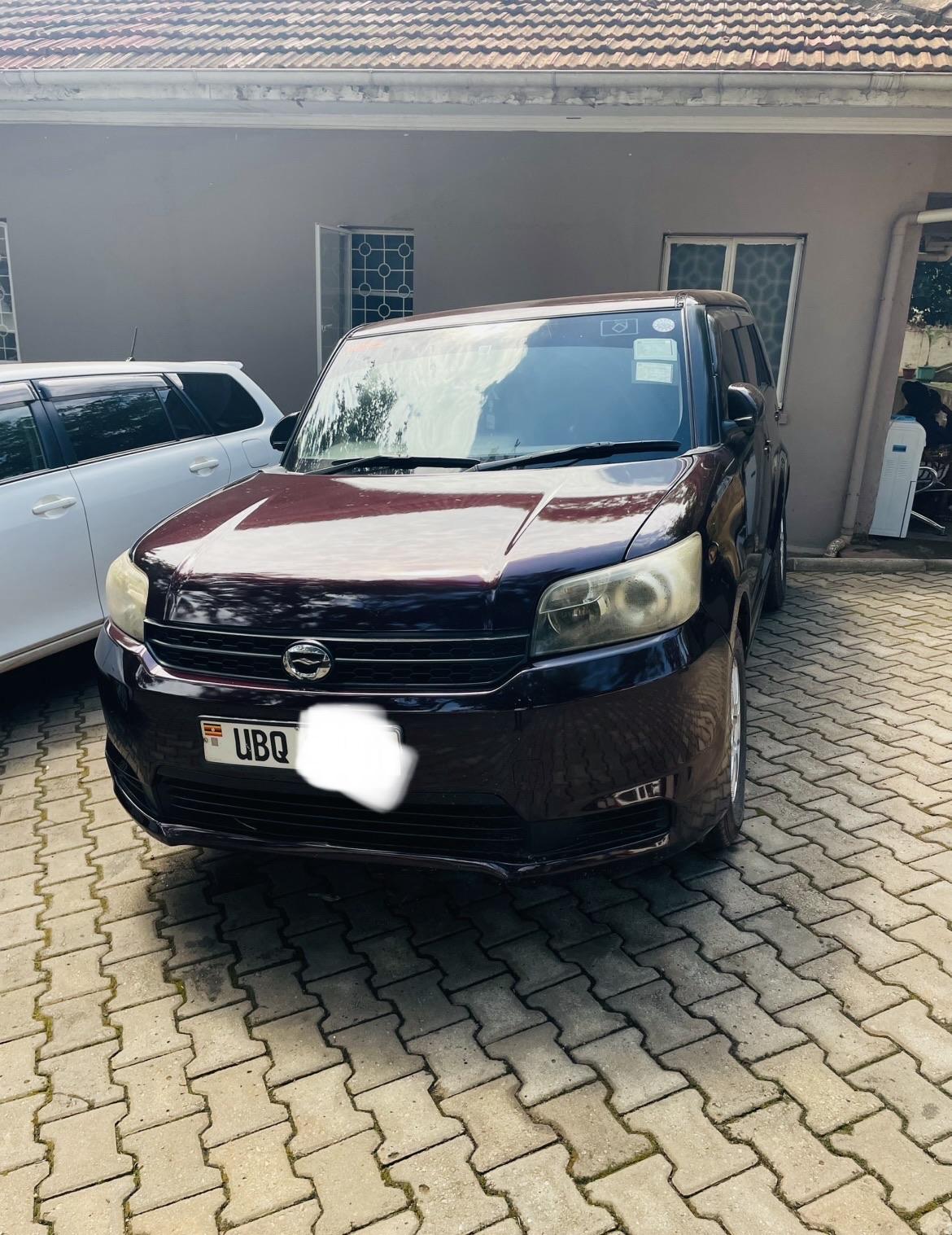 Toyota Rumion Model 2010