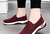 Women’s comfert slip_on sneakers