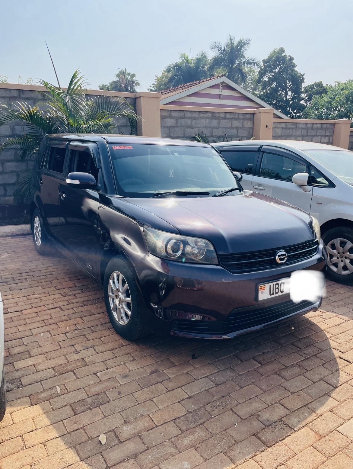 Toyota Rumion Model 2010