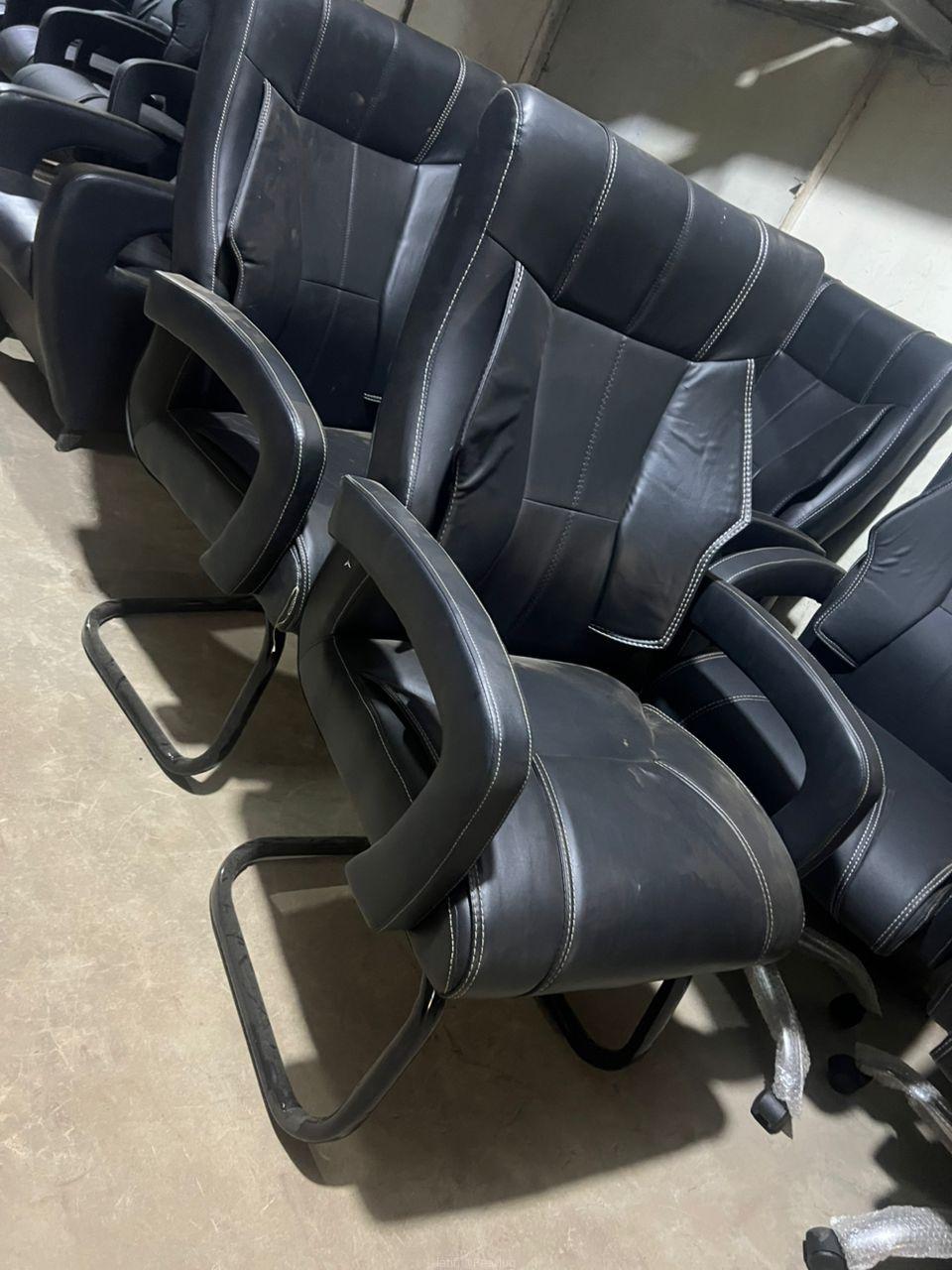 Styling chair