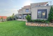 LUXURY HOUSE FOR SALE – LUBOWA