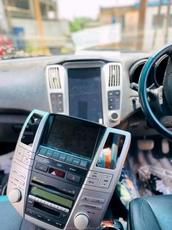Toyota Harrier Kawundo Android Tesla Radio