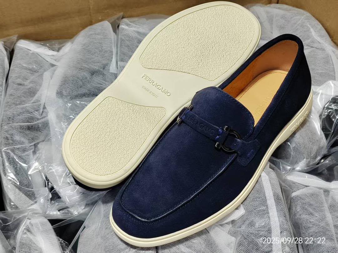Ferragamo suede Classic premium authentic Men’s moccasins