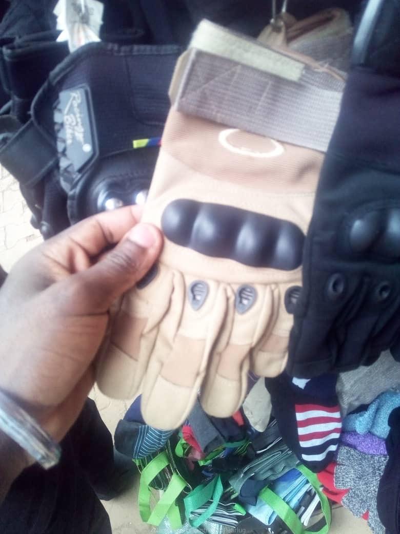 Gym and bike gloves