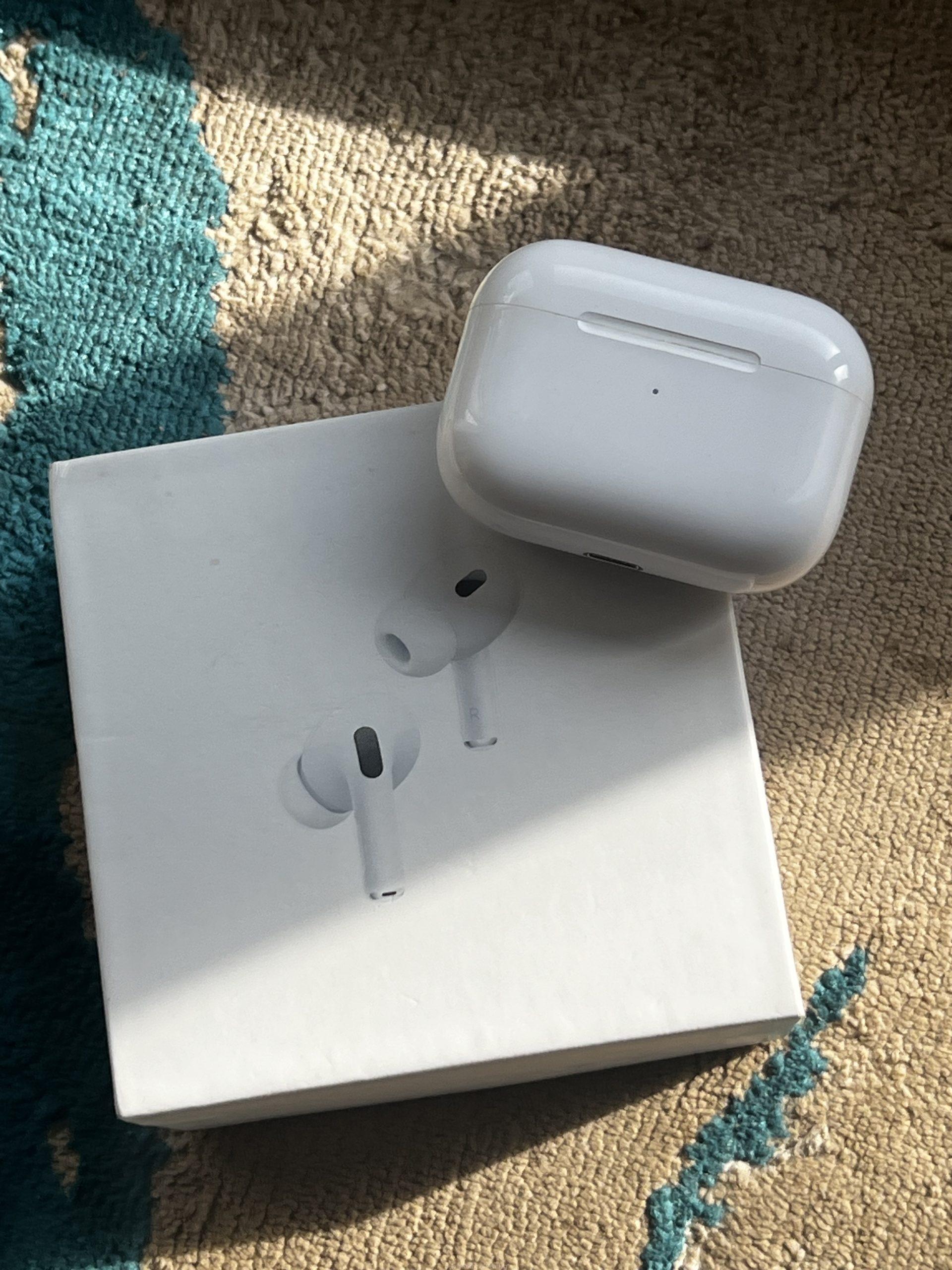 Apple phone Air pods