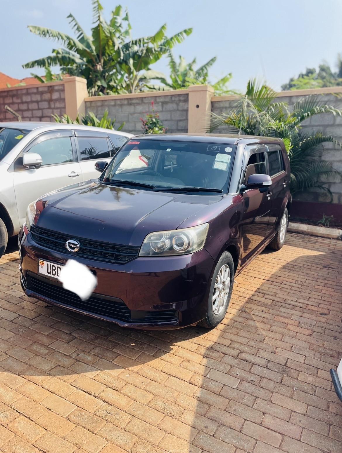 Toyota Rumion Model 2010