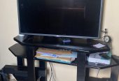32 Inch LG Flat Screen TV