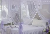 Luxurious canopy mosquito net