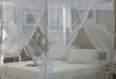 Luxurious canopy mosquito net
