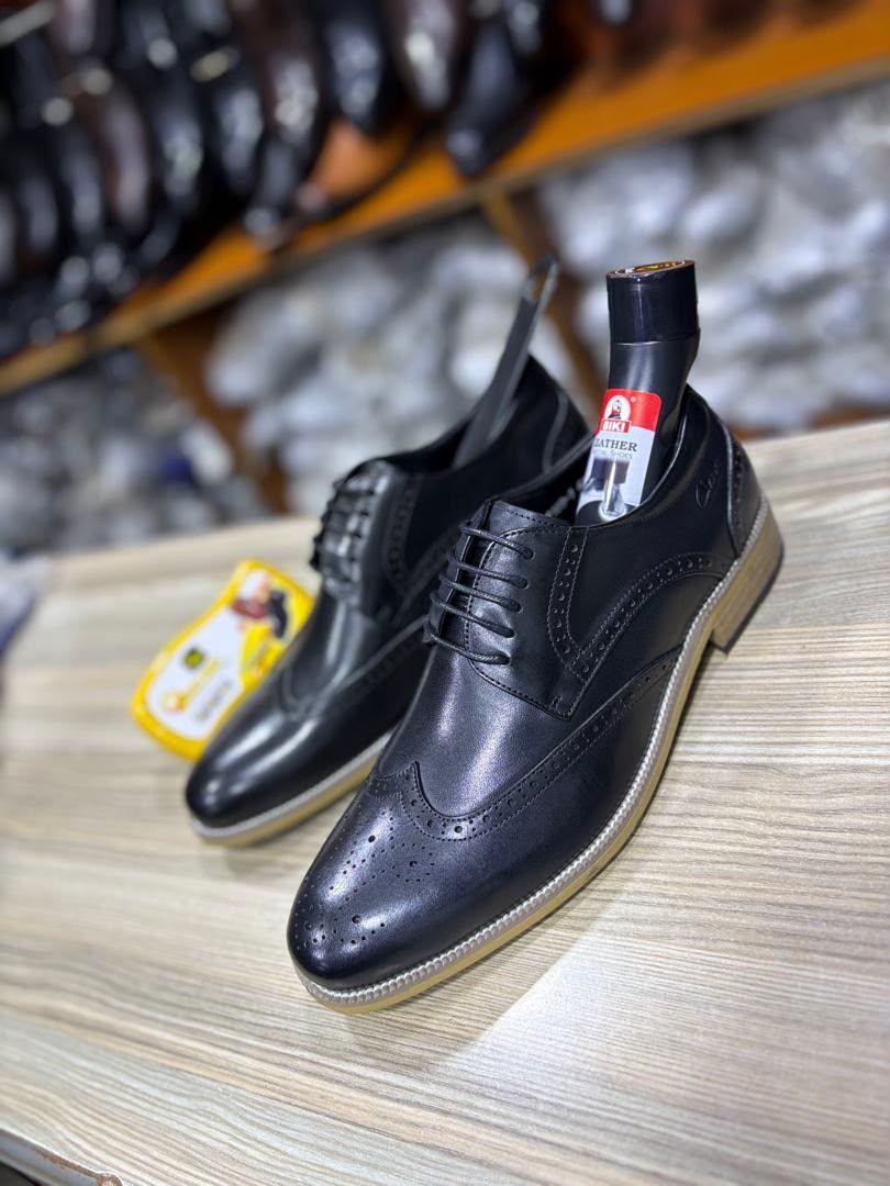 Clarks premium authentic leather men’s wooden sole Oxford shoes