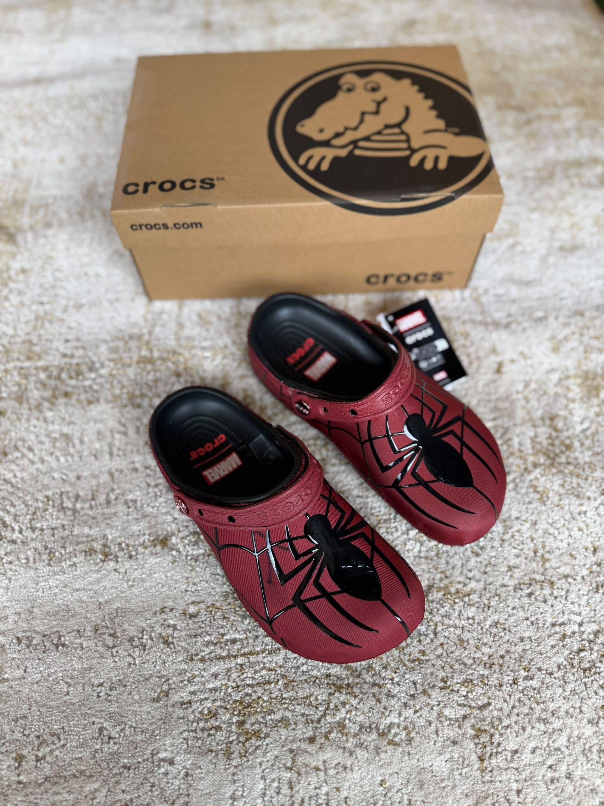 Spiderman croc