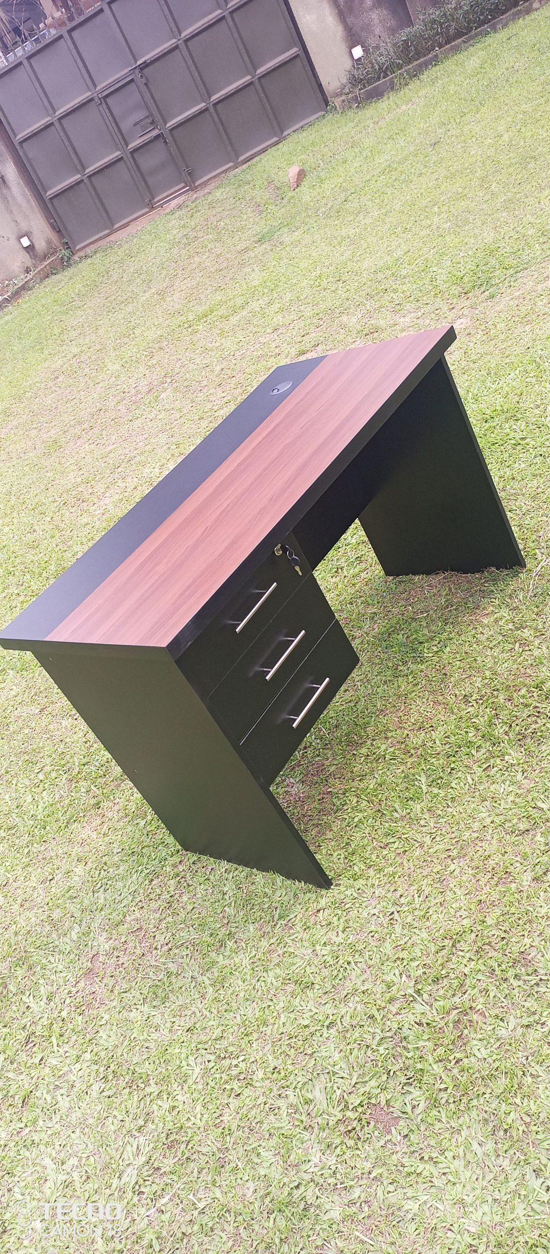 Office table