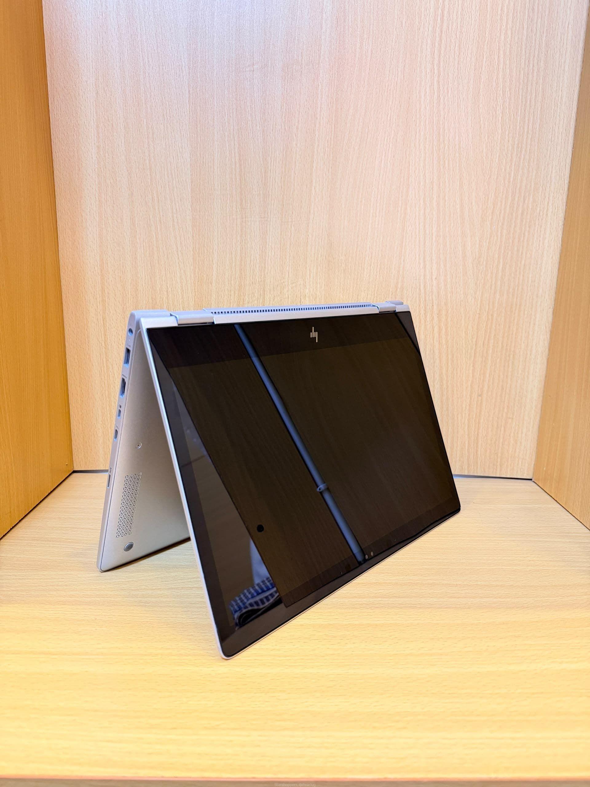 HP Elite book x 360 1030 G2