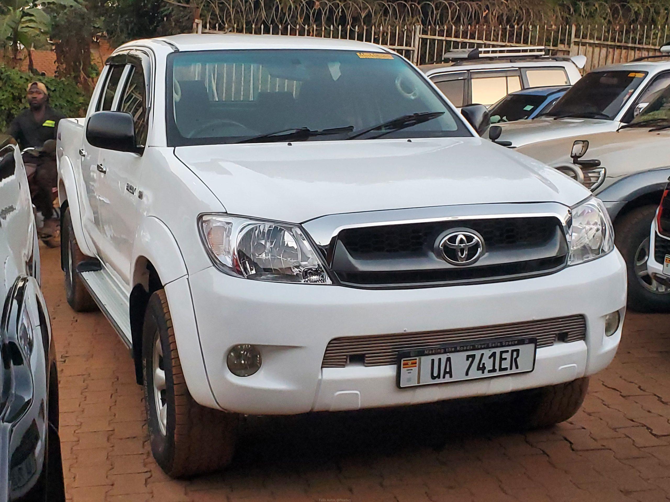 Hillux Manual 2KD engine 2.5cc
