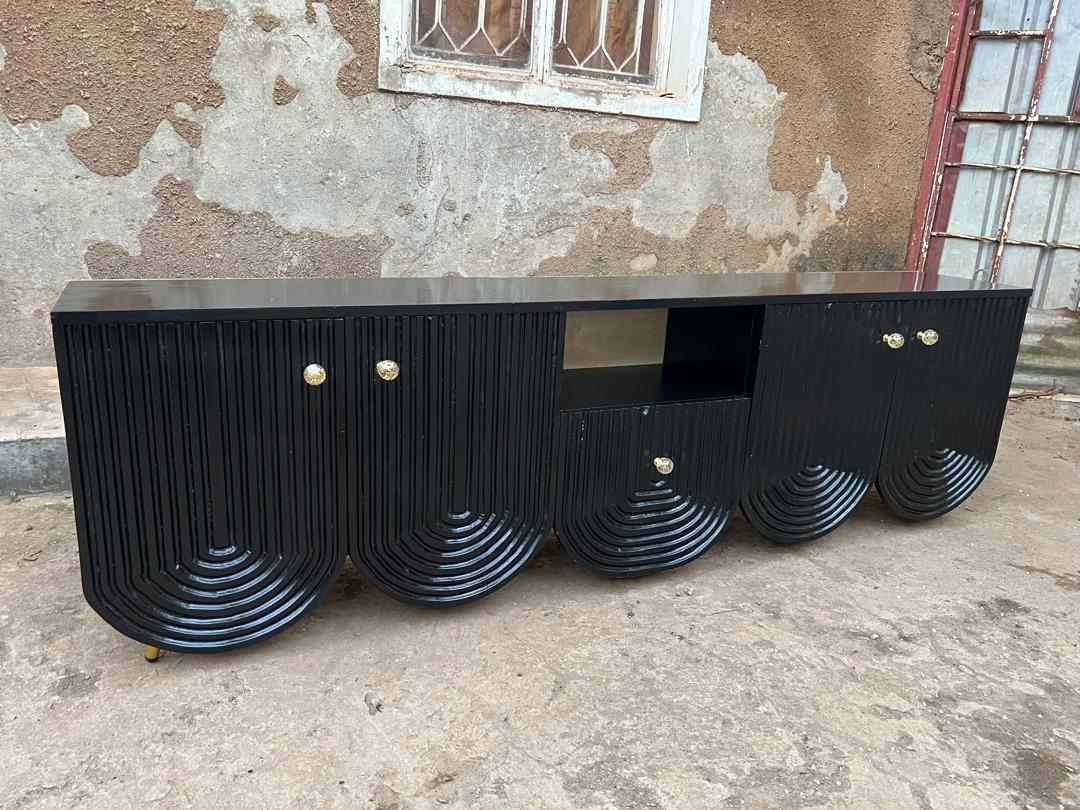 Modern standard TV units