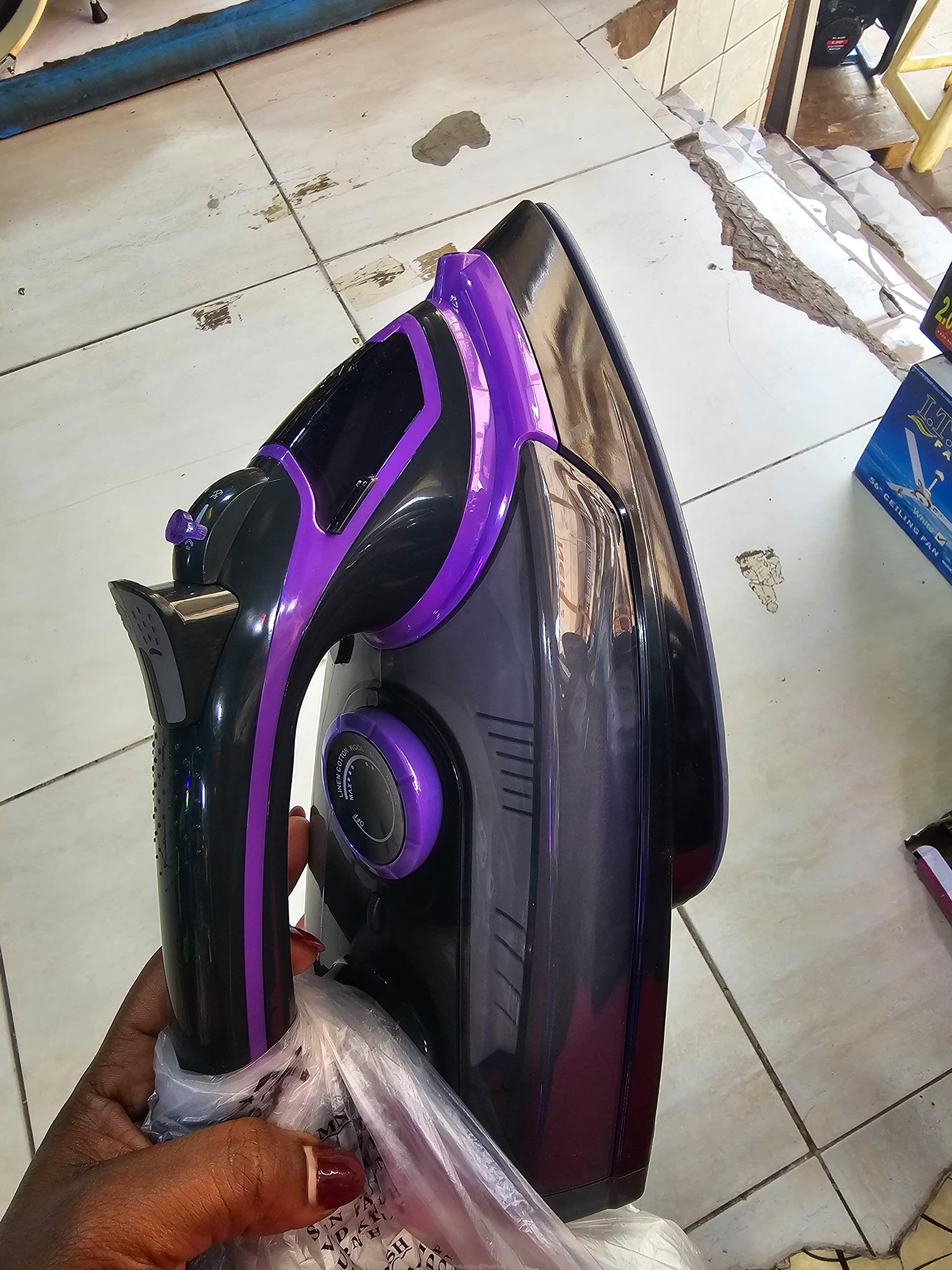 Steam iron