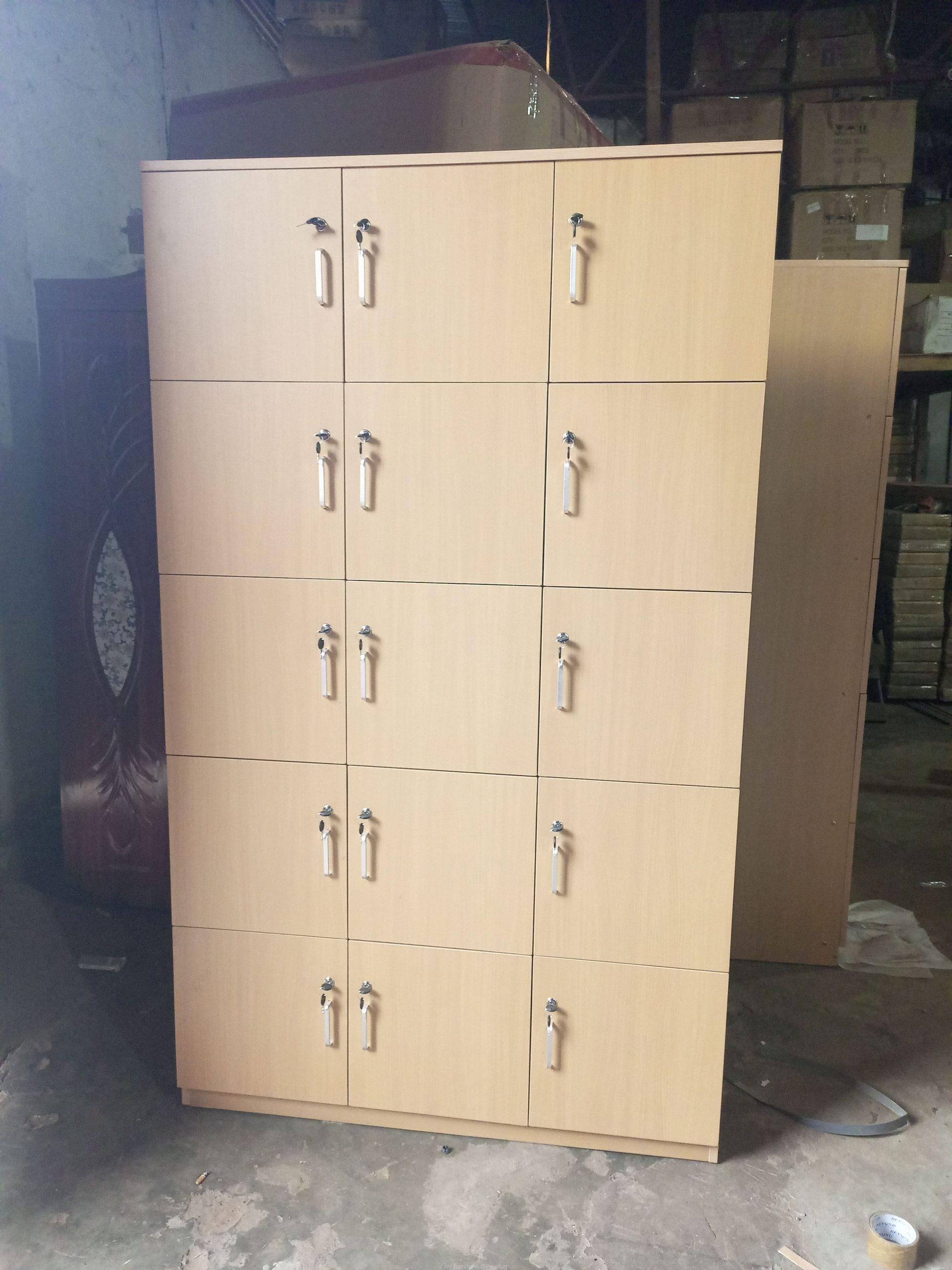 Metallic Locker cabinet