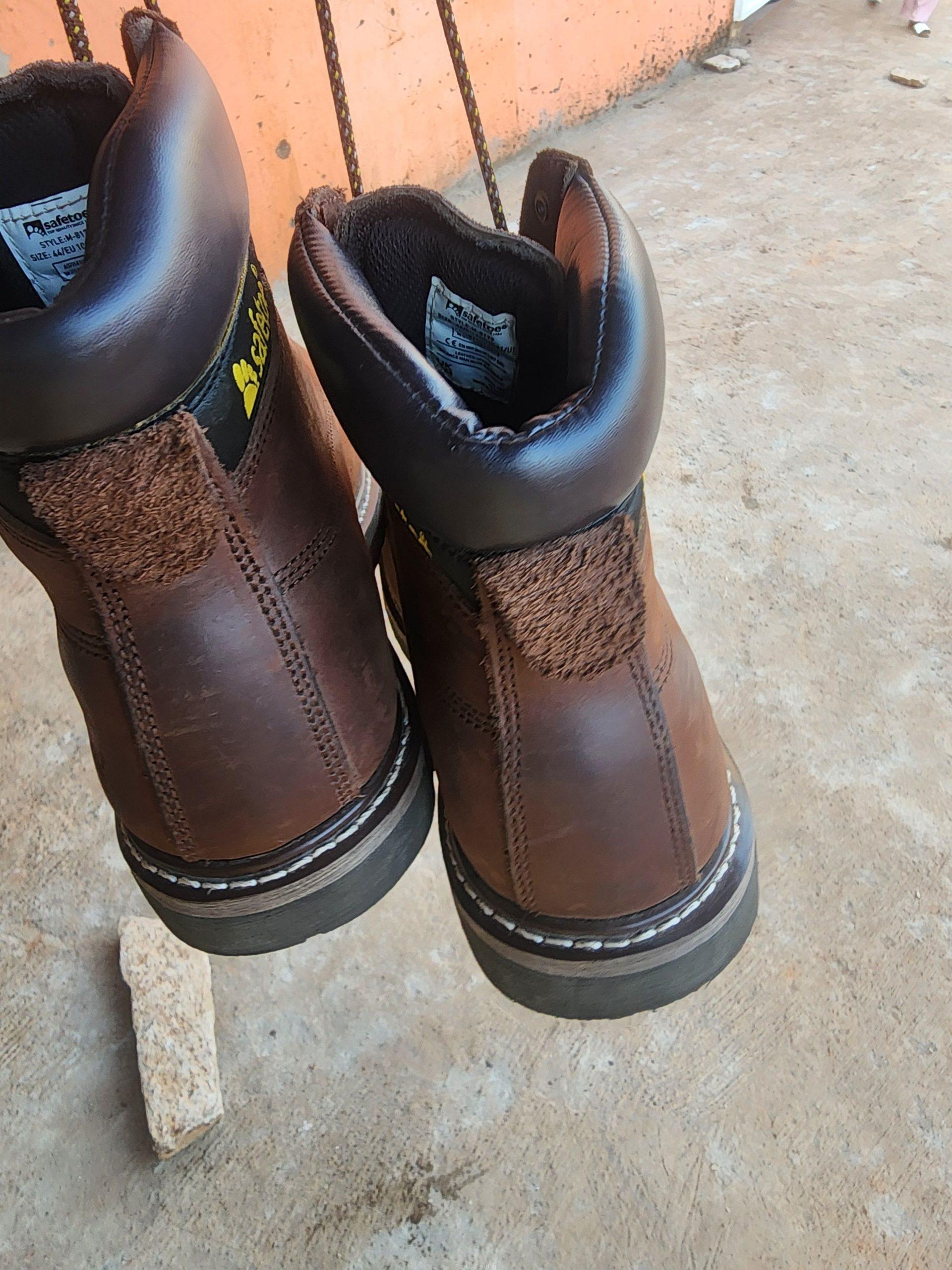 Lether shoe