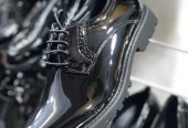 Men’s classic shiny Oxford shoes