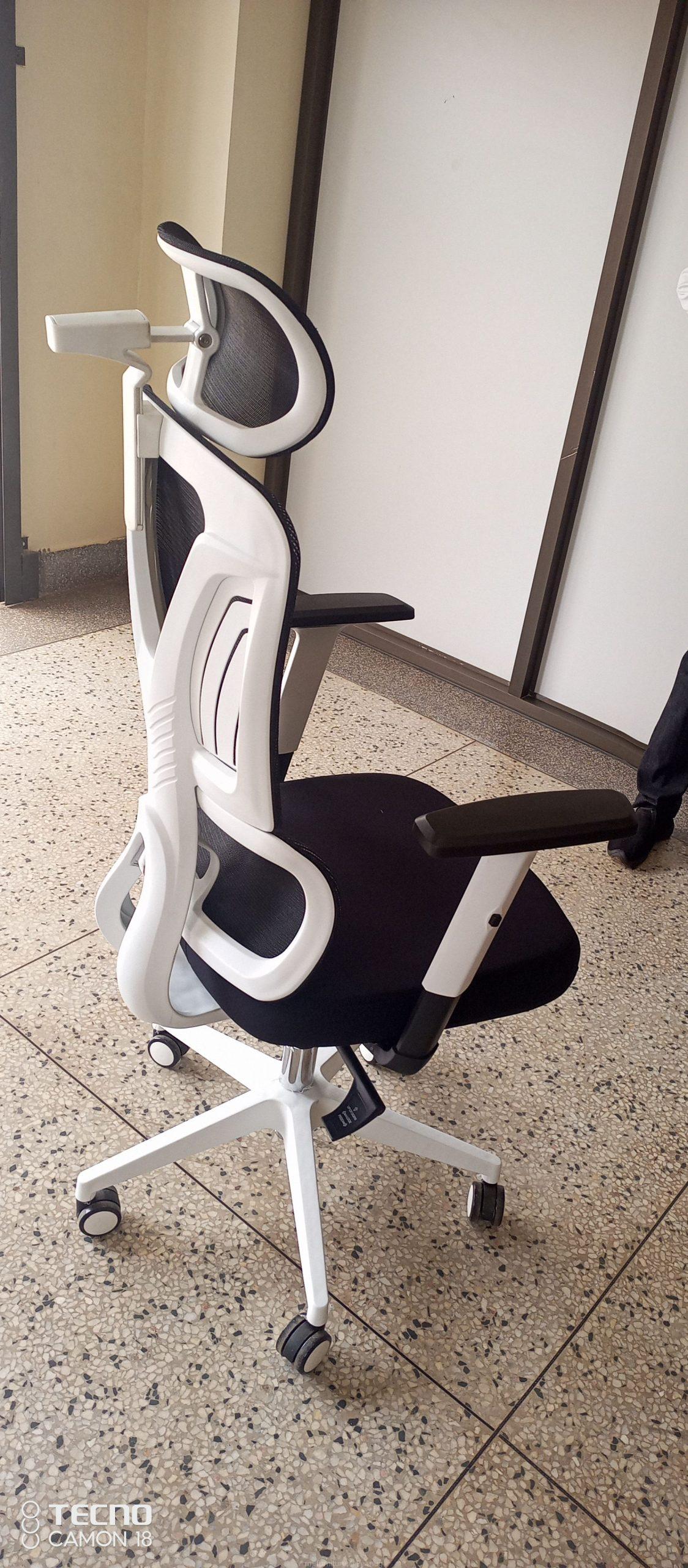 Executive office chair