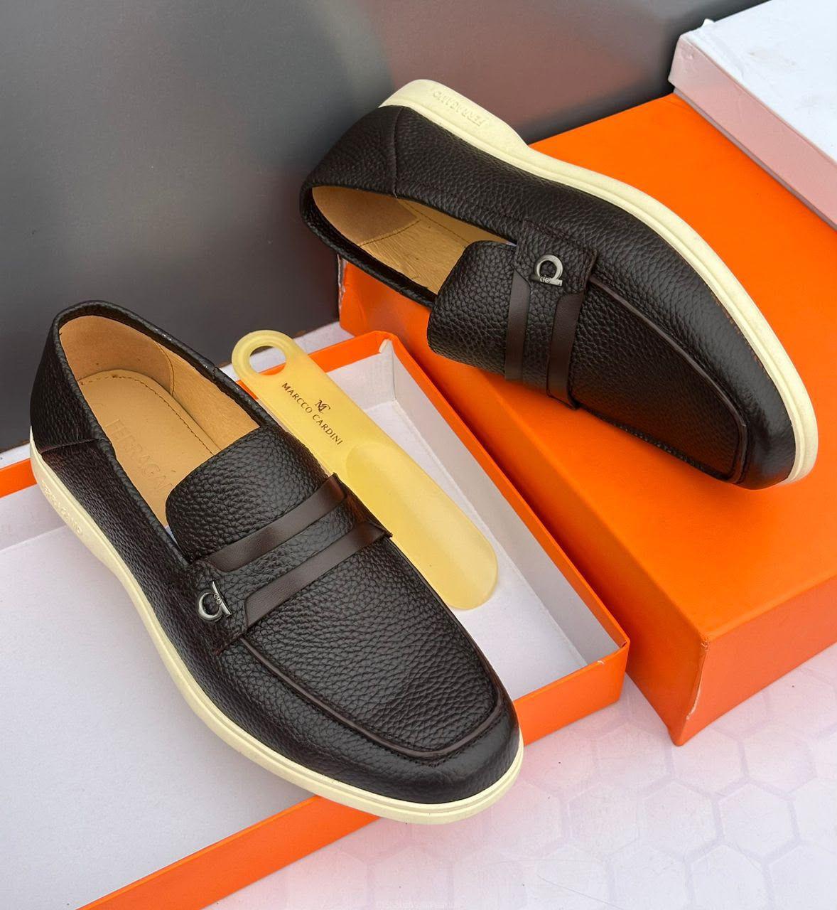 Ferragamo Classic premium authentic Men’s moccasins