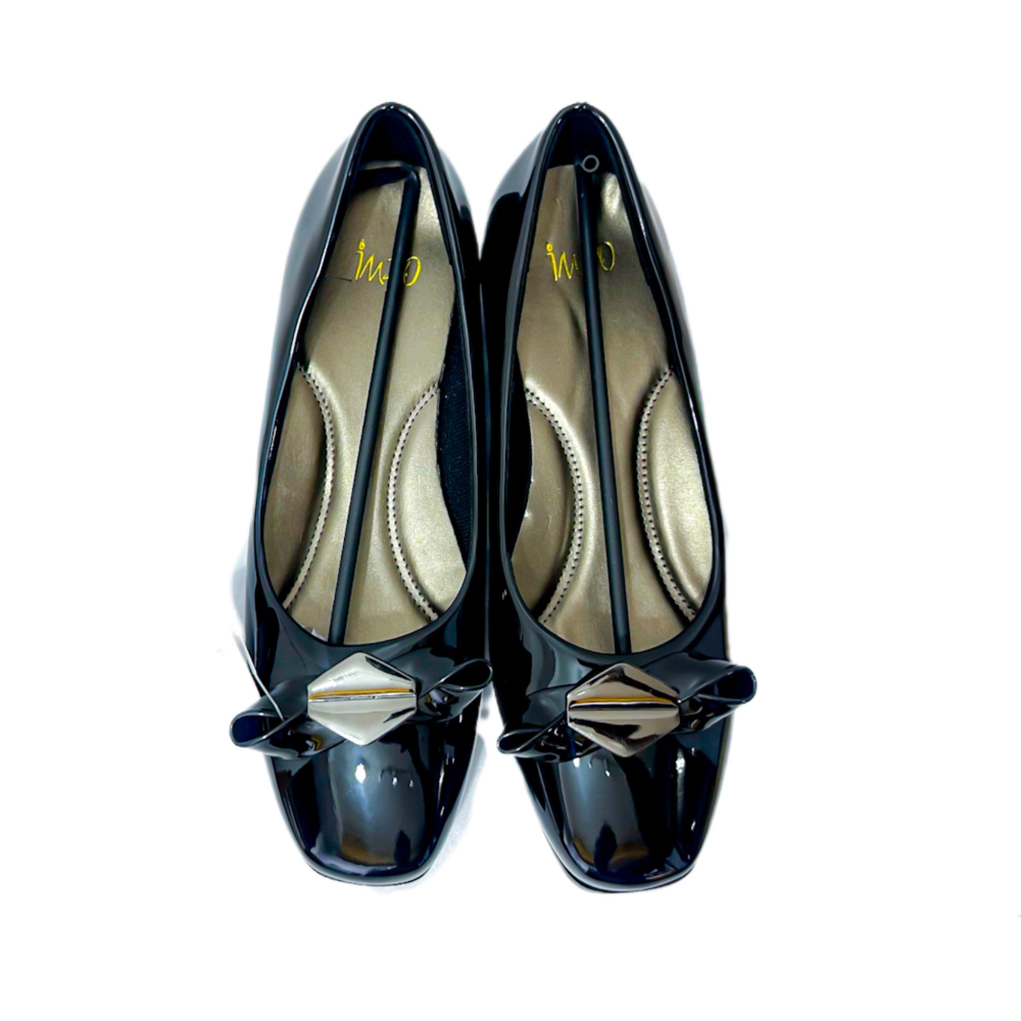 Women’s Glossy Black Flat Pumps – Elegant Comfortable Slip-On Office & Casual Shoes
