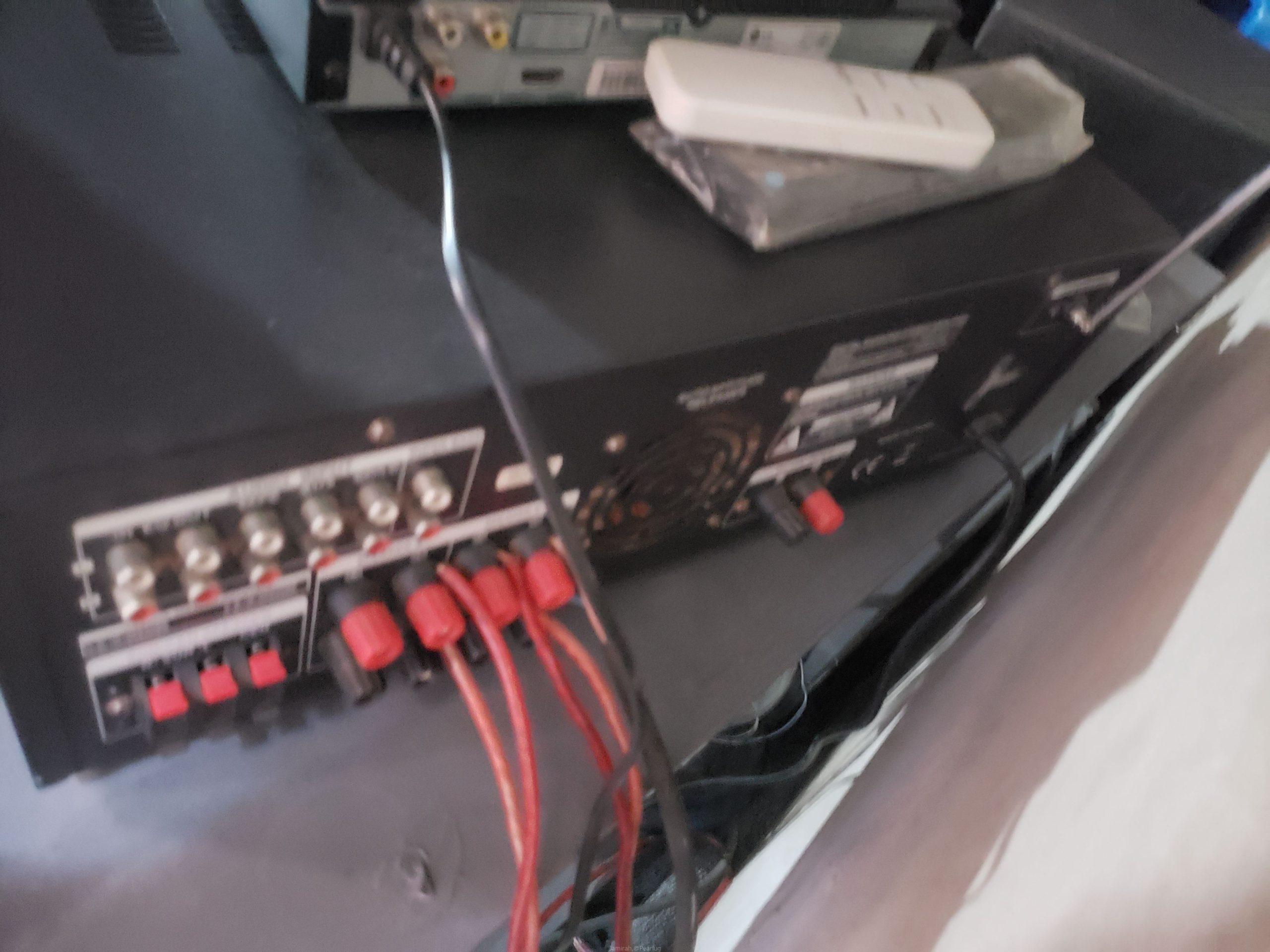 Music hoofers and amplifier
